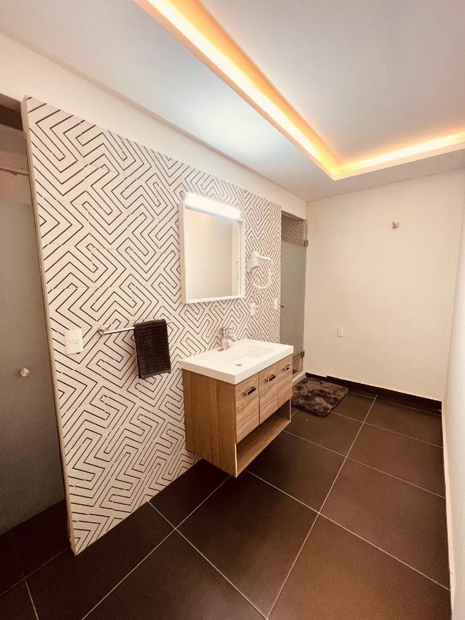 Casa Blanca La Corregidora Suites Bauhaus מראה חיצוני תמונה